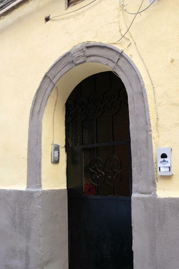 Il Posto Fisso Apartment Naples
